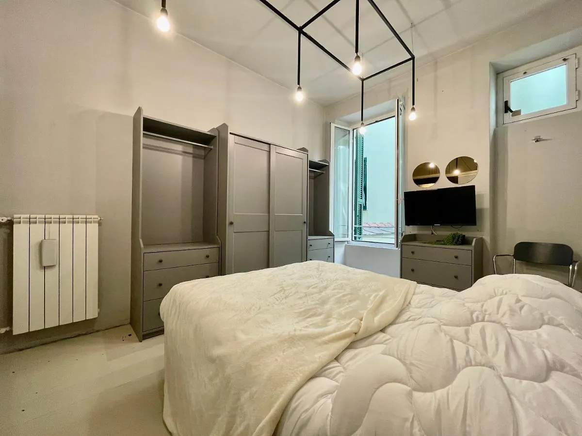 Frontemare Design In Centro Storico - Wifi E A/C Apartment Loano